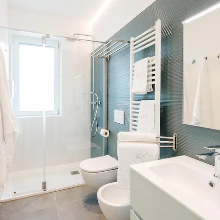 Maison d'hôtes Qi In Centro, Elegant