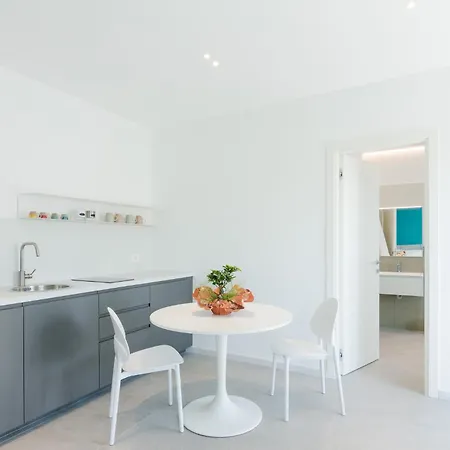 Qi In Centro, Elegant Sassari