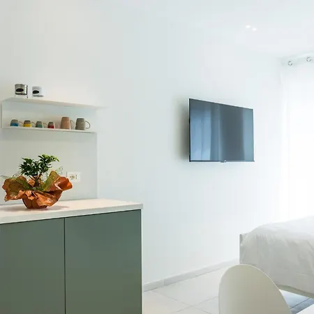 Lux Guest House, Qi In Centro