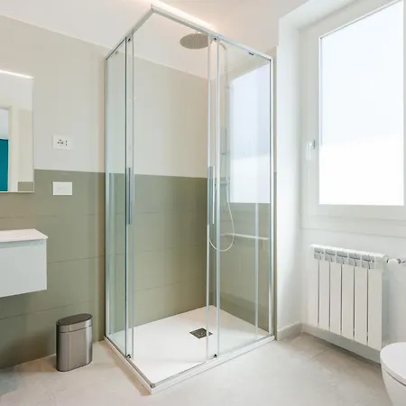 Lux Guest House, Qi In Centro Guest house *