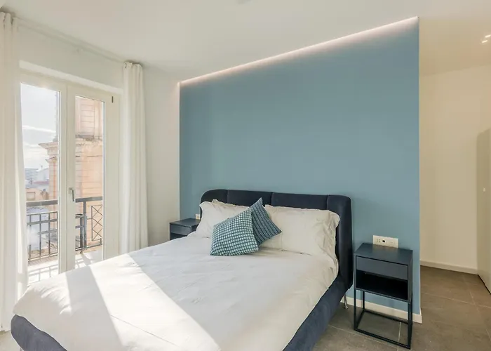 Qi In Centro, Elegant